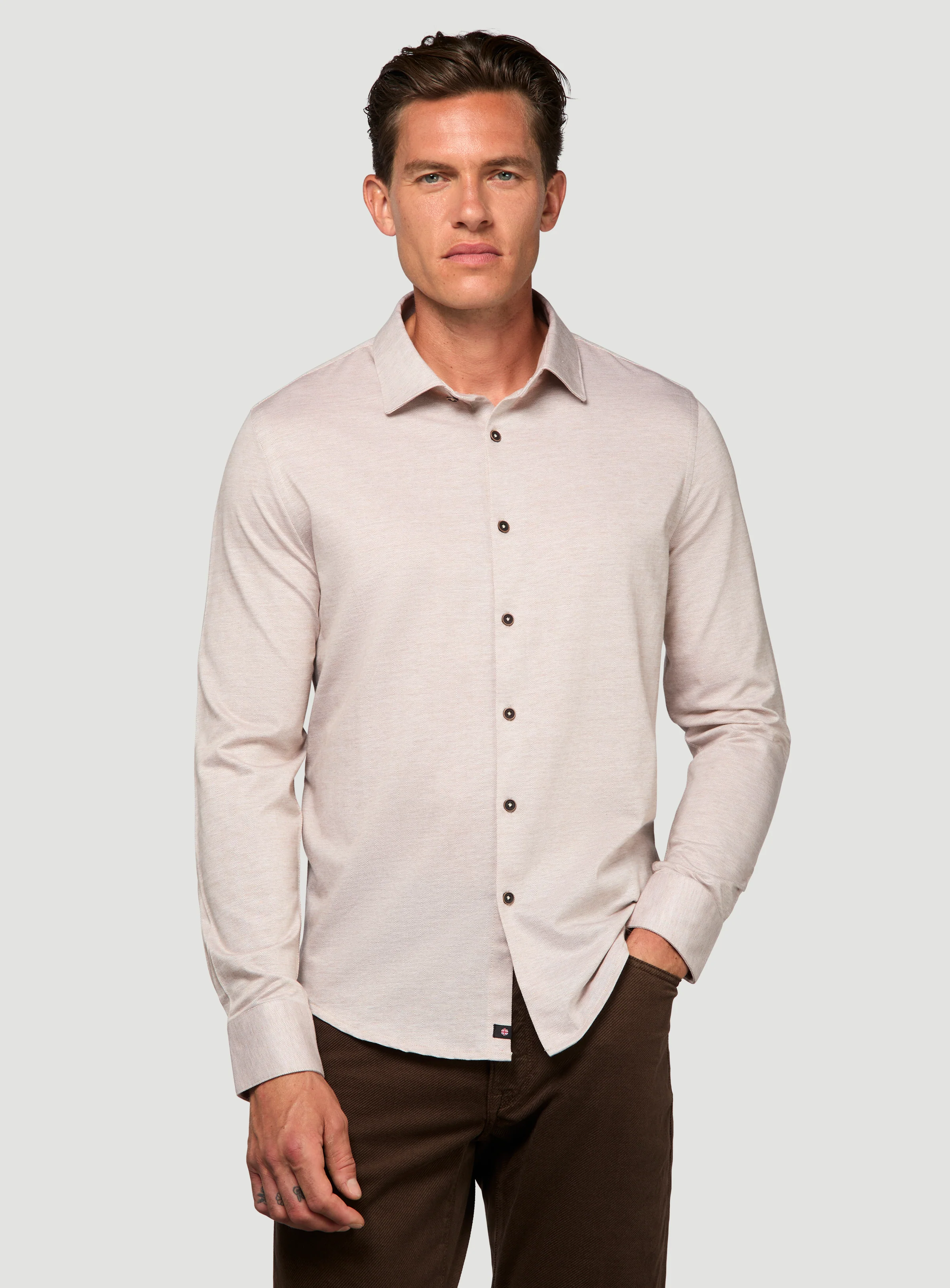 Chemise à motif de chevrons
