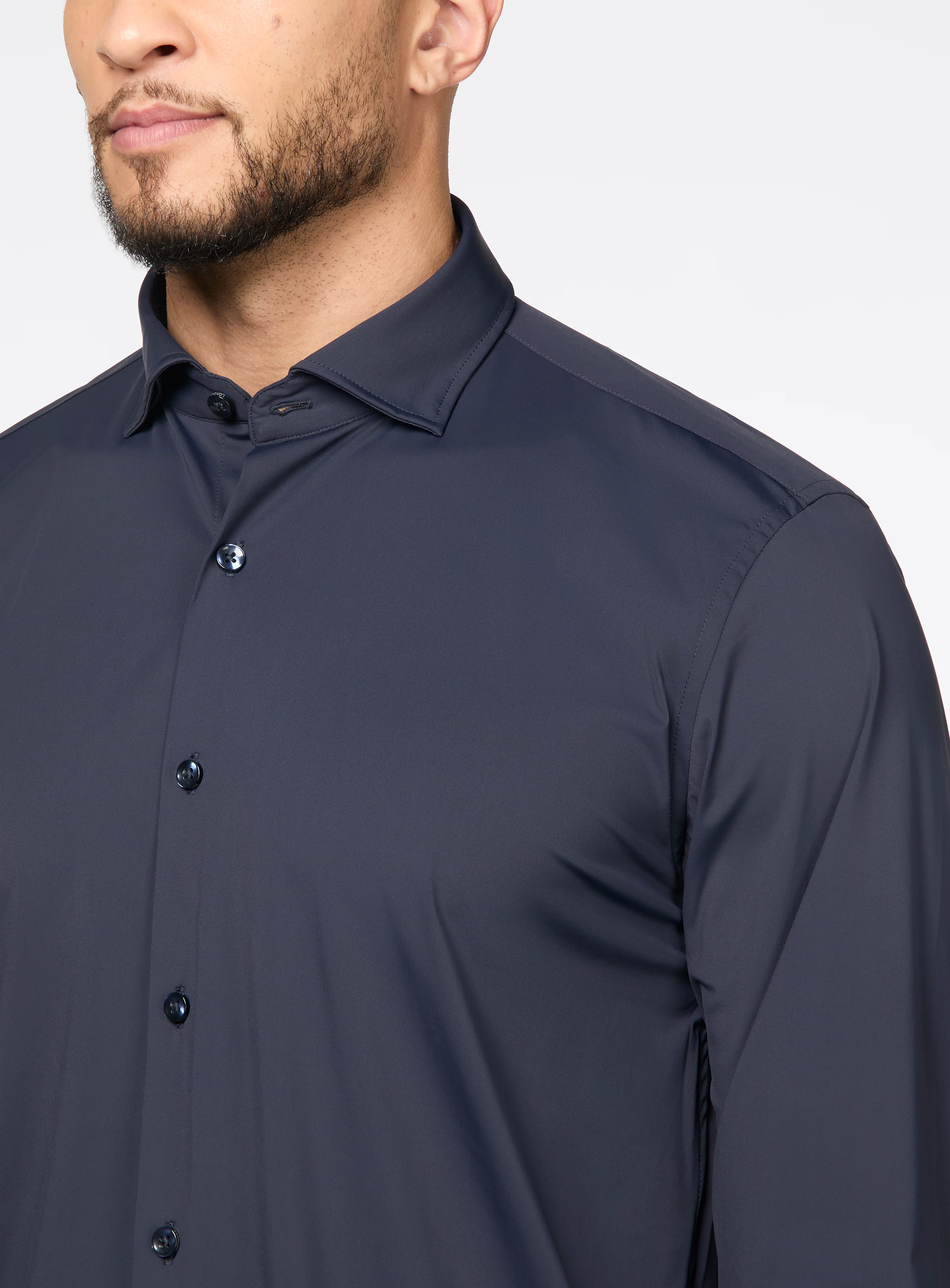 Chemise extensible unie - Image 2