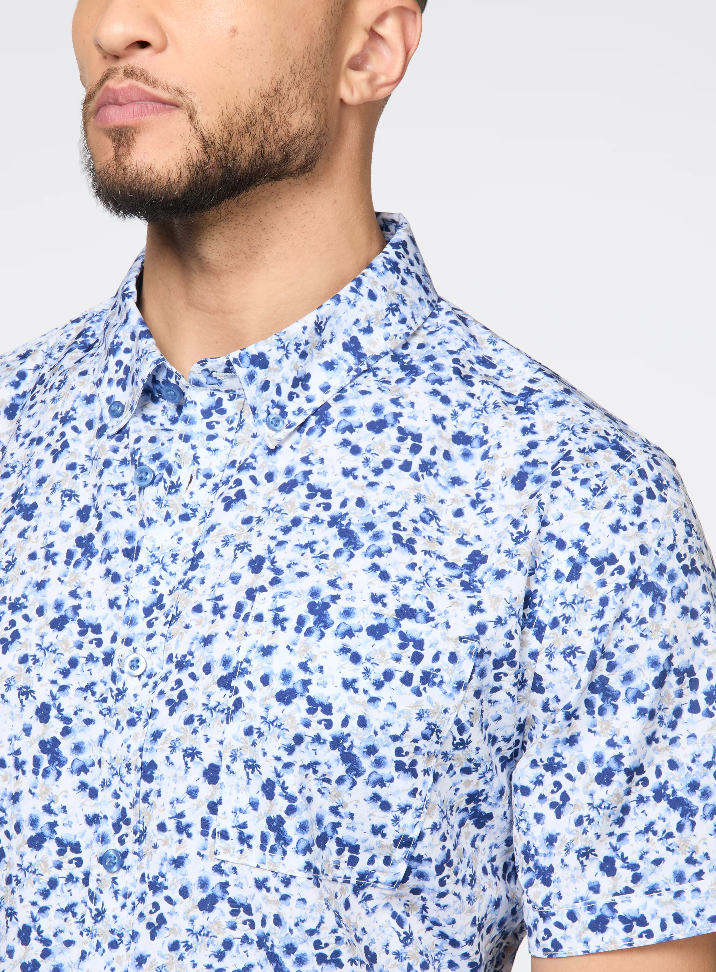 Chemise à fleurs bleues - Image 2