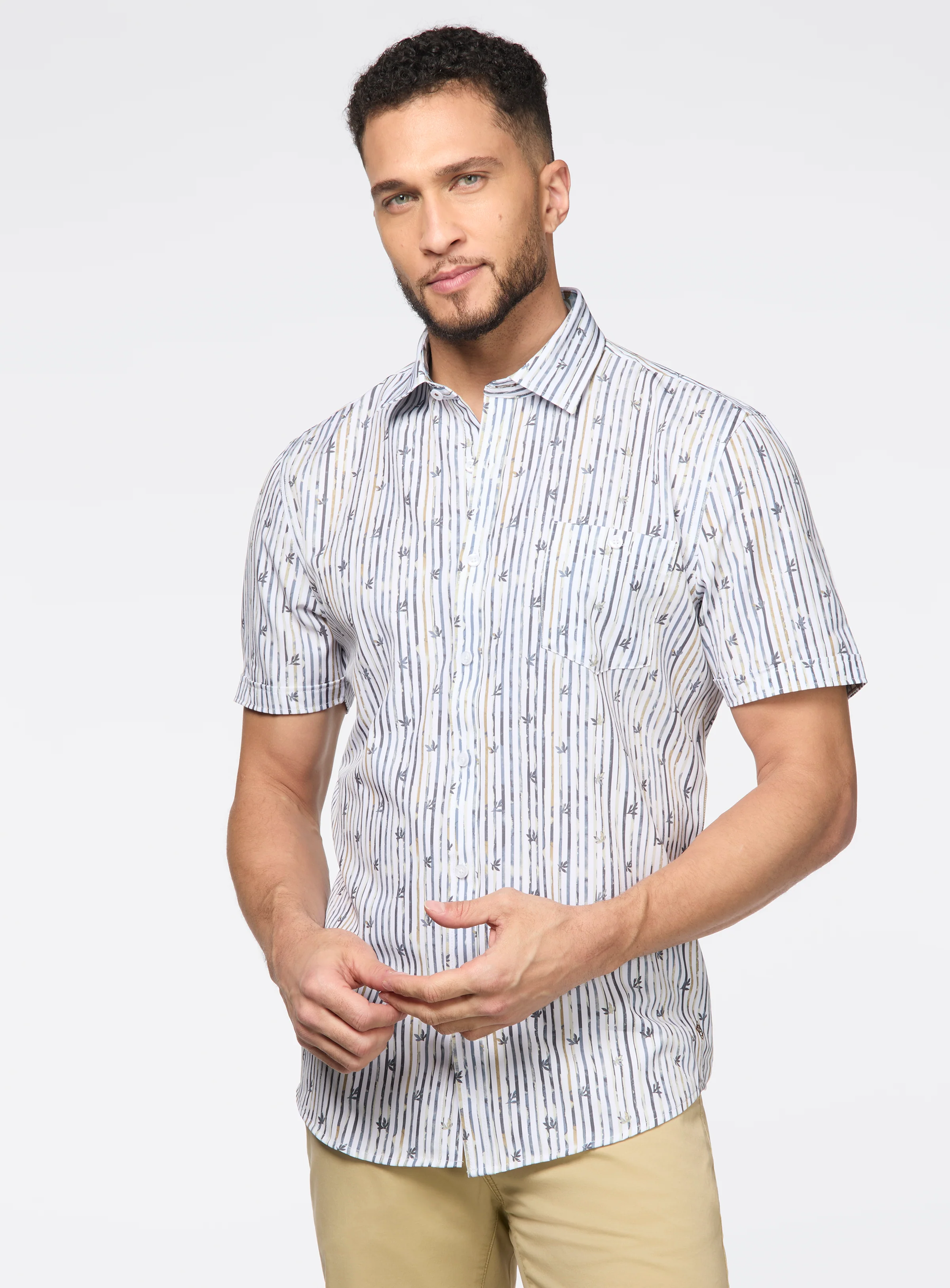Chemise extensible à motif de lignes