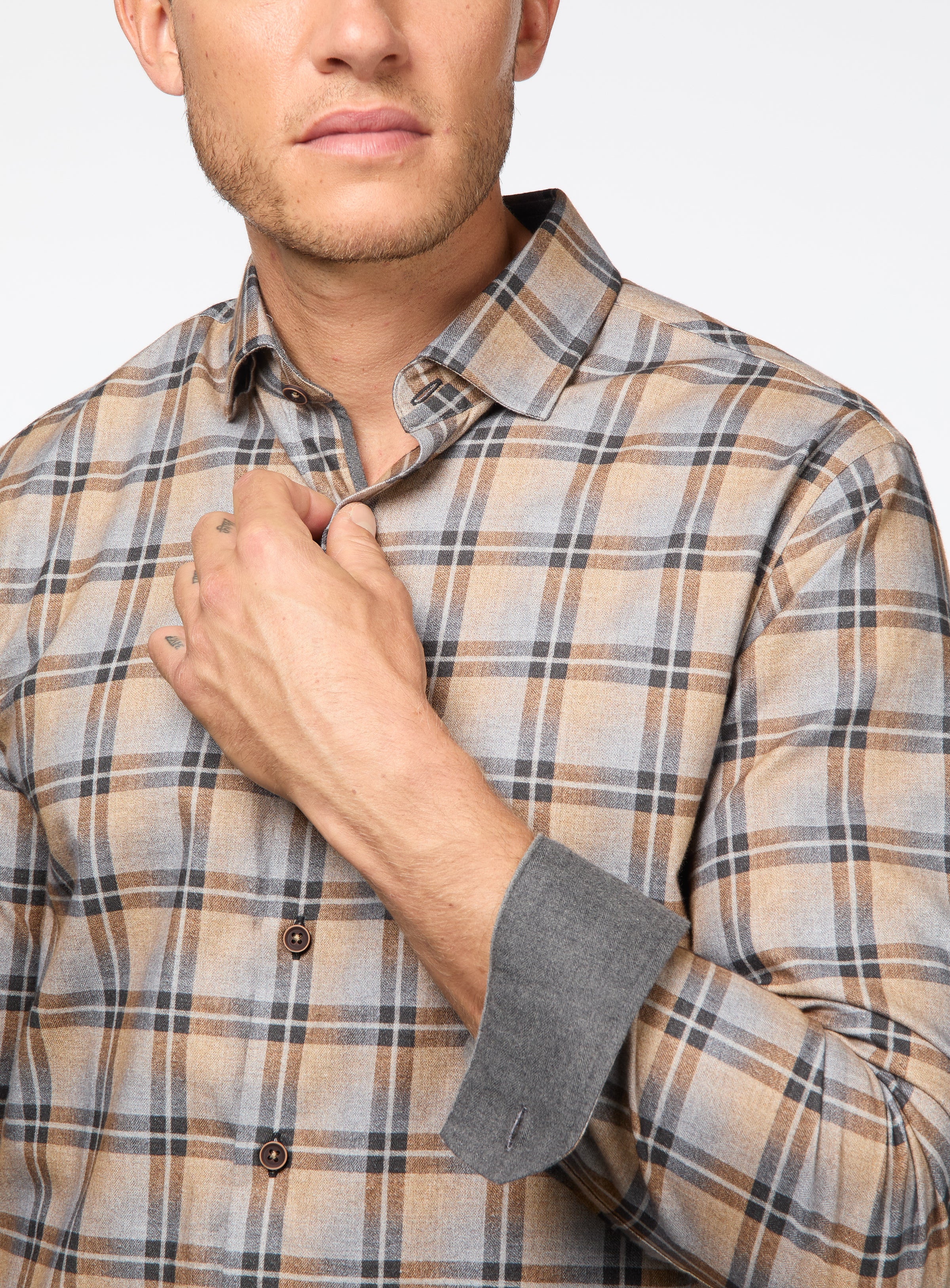Chemise brune à carreaux - Image 2